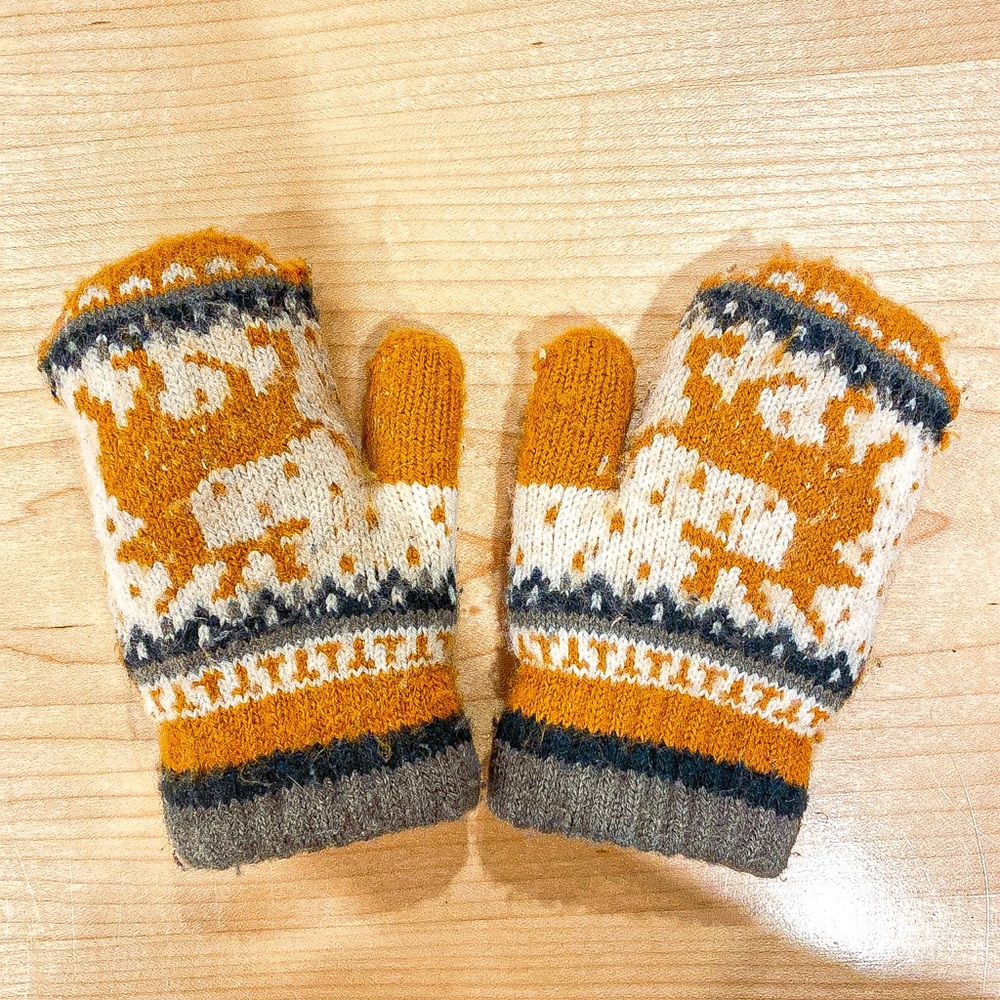 fleece baby gloves
